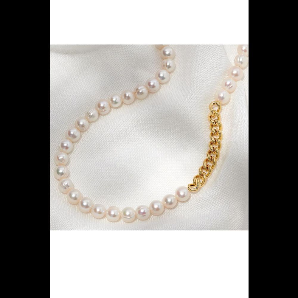Affinity Pearls Curb Link 18